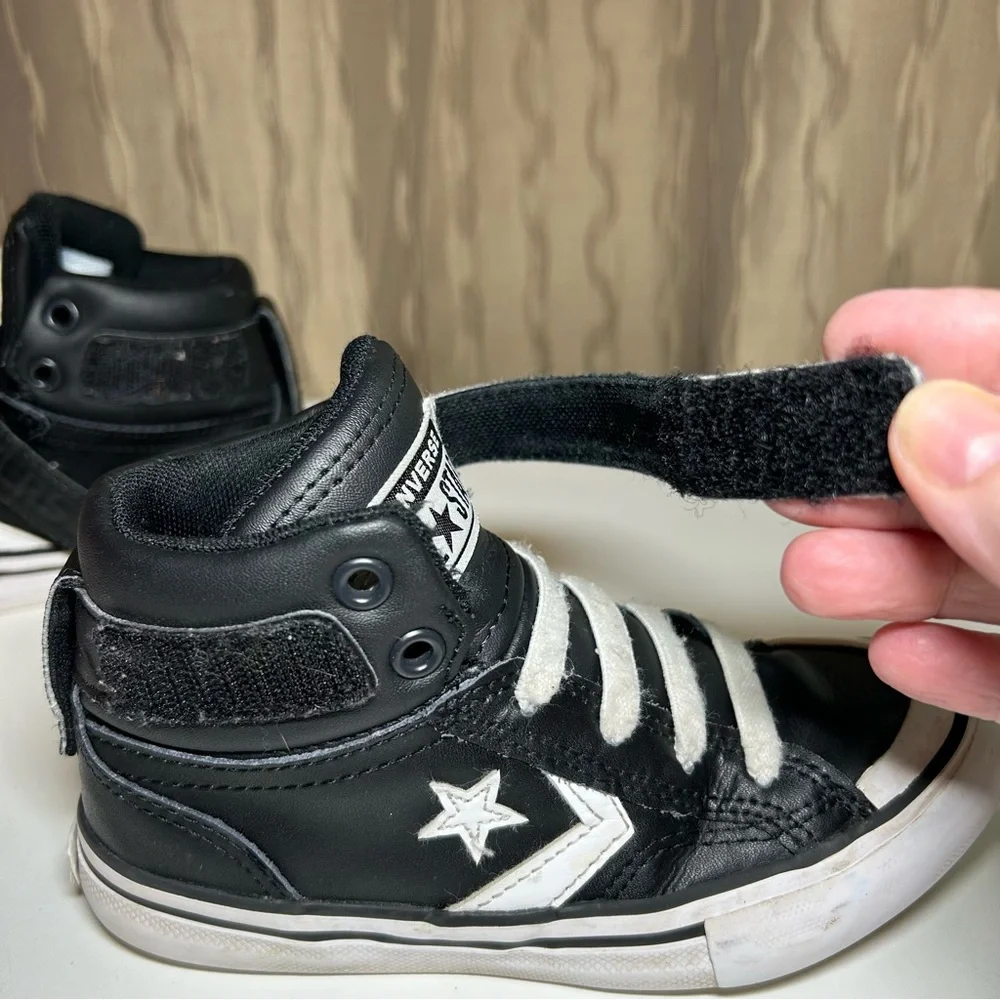 Converse All Star Pro Blaze Strap Kid's 11 Sneaker Black Leather High Top